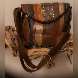 The Sak Y2K Patchwork Leather Crossbody Boho Earth Tone Studded Flap Vintage